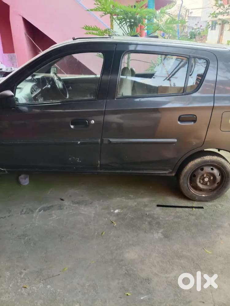 பெருமாள் சேல்ஸ்