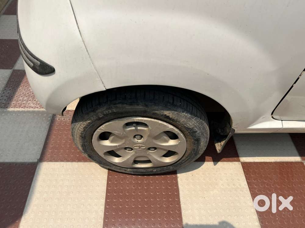 Tata Nano Petrol 2015 Year