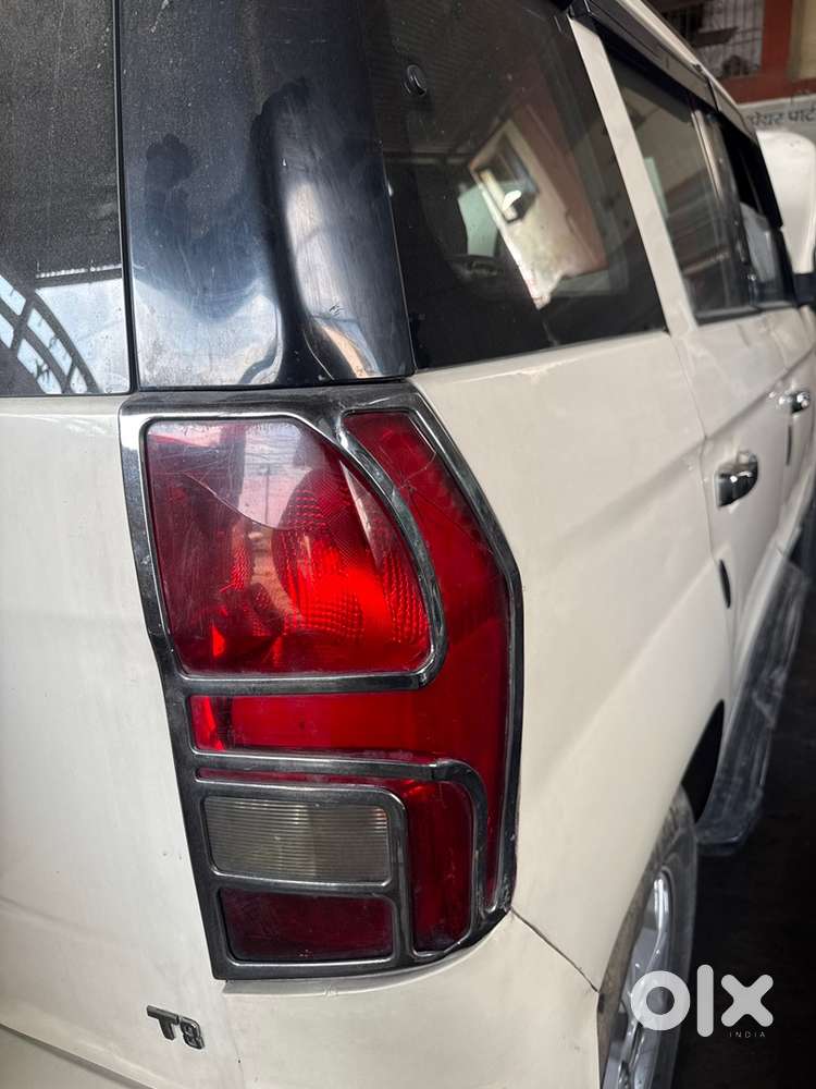 Mahindra Tuv 300 2016