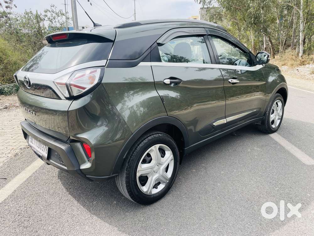 Tata Nexon 1.2 Revotron Xm (s), 2022, Cng & Hybrids