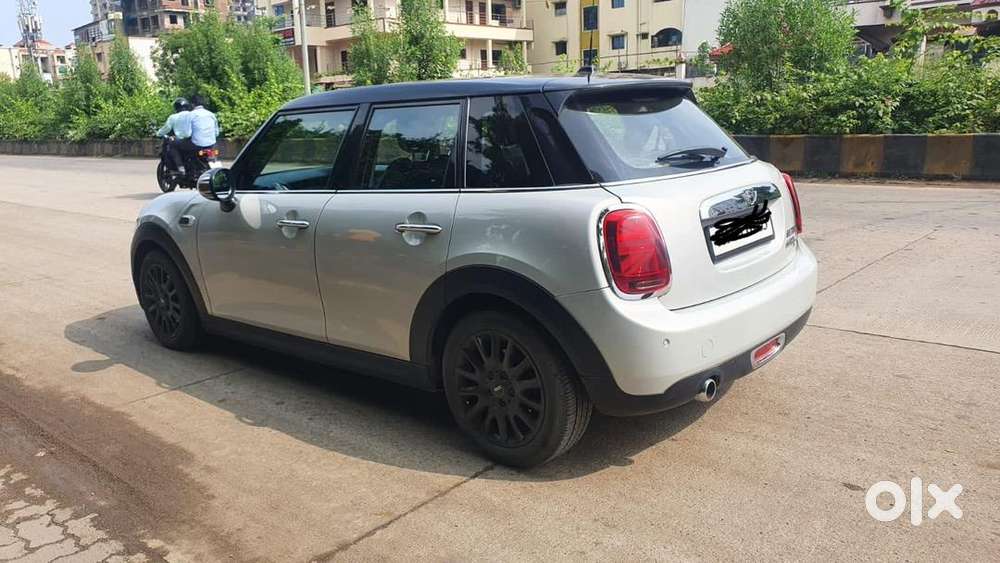 Mini Cooper 5 Door 2016 Diesel 35000 Km Driven