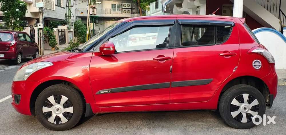 Maruti Suzuki Swift Vxi 2011 Petrol Car