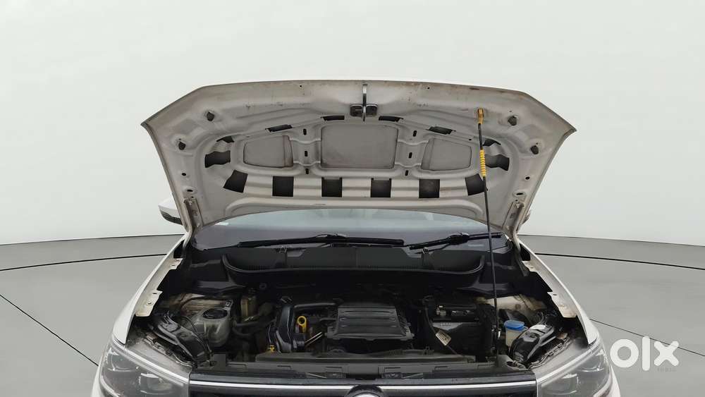 Volkswagen Taigun 1.0 Tsi Topline At, 2022, Petrol