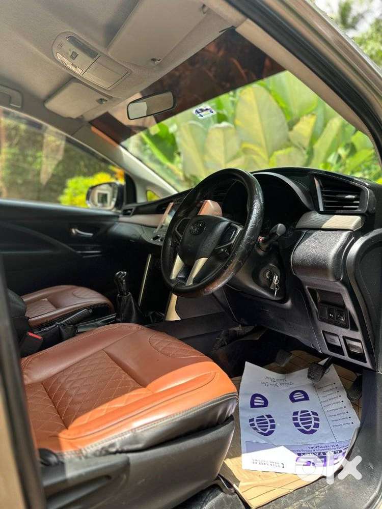 Toyota Innova Crysta 2.4 Gx Mt 8s, 2017, Diesel
