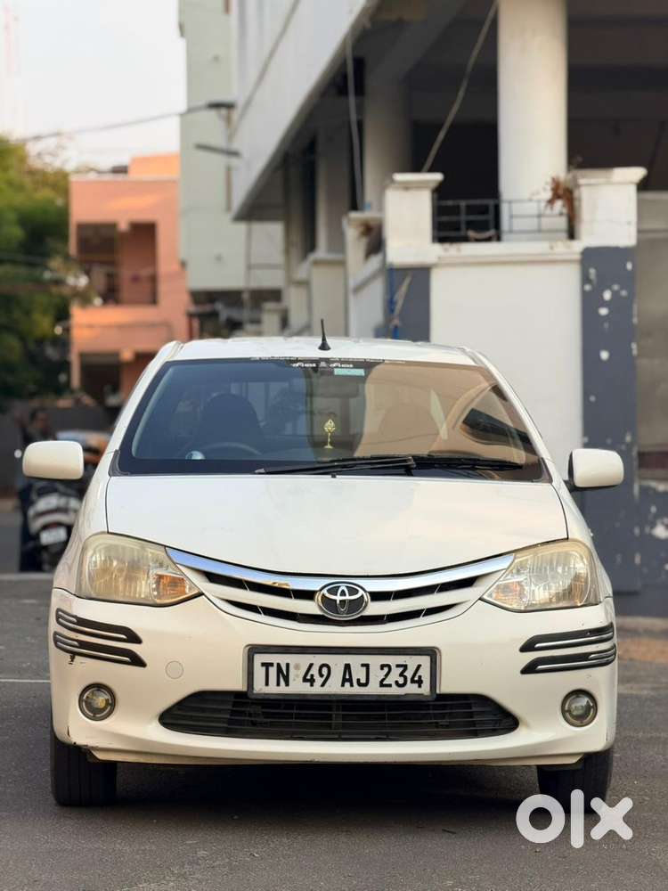 Toyota Etios 2010-2012 G, 2011, Petrol