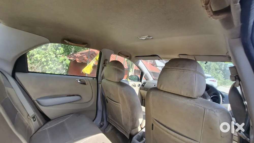 Honda City Zx 2004 Petrol Well Maintained