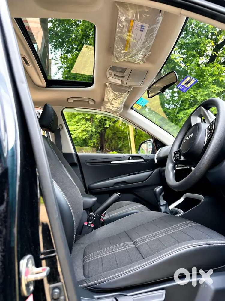 Clkia Sonet Gtx Plus 2024 पेट्रोल Clutch Less Manual