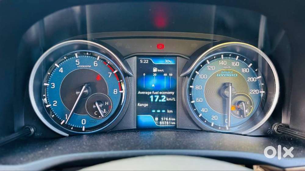 Maruti Suzuki Ertiga 1.5 Zxi Plus Shvs, 2021, Petrol