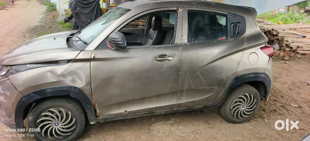 Mahindra Kuv100 Nxt 2016 Diesel 80000 Km Driven