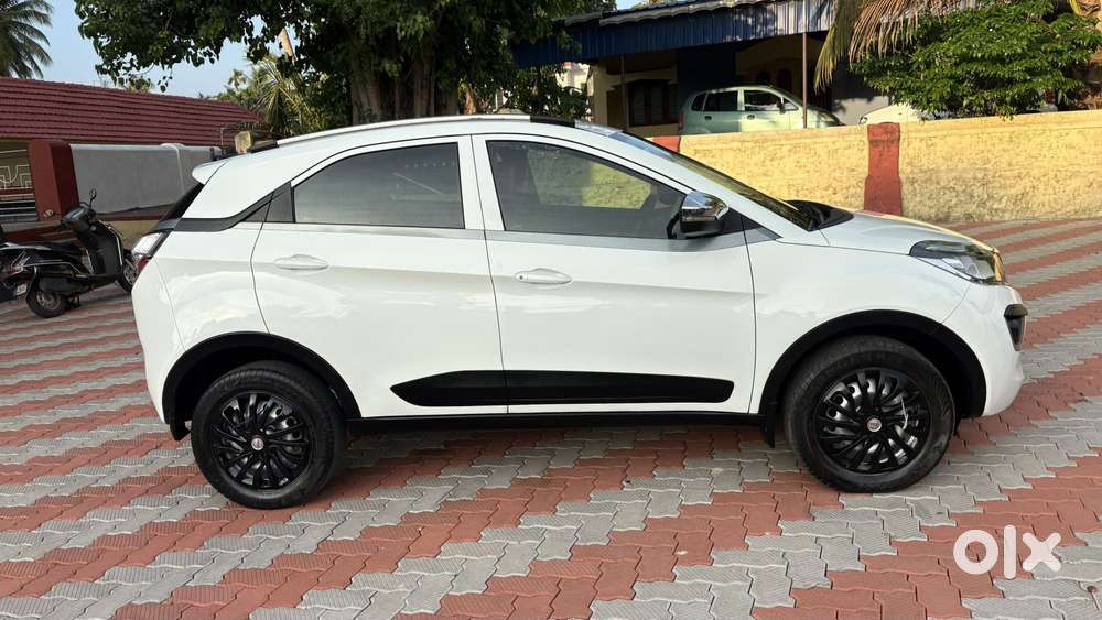 Tata Nexon 1.5 Revotorq Xm (s), 2019, Diesel