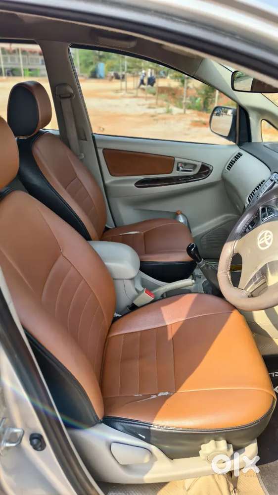 Toyota Innova 2014 Diesel Well Maintained