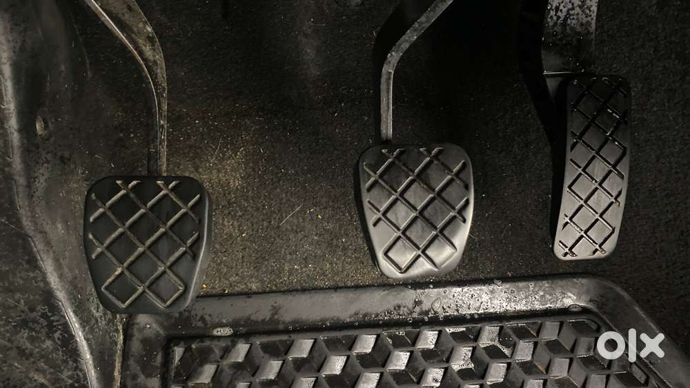 Skoda Kushaq 1.0 Tsi Ambition, 2022, Petrol