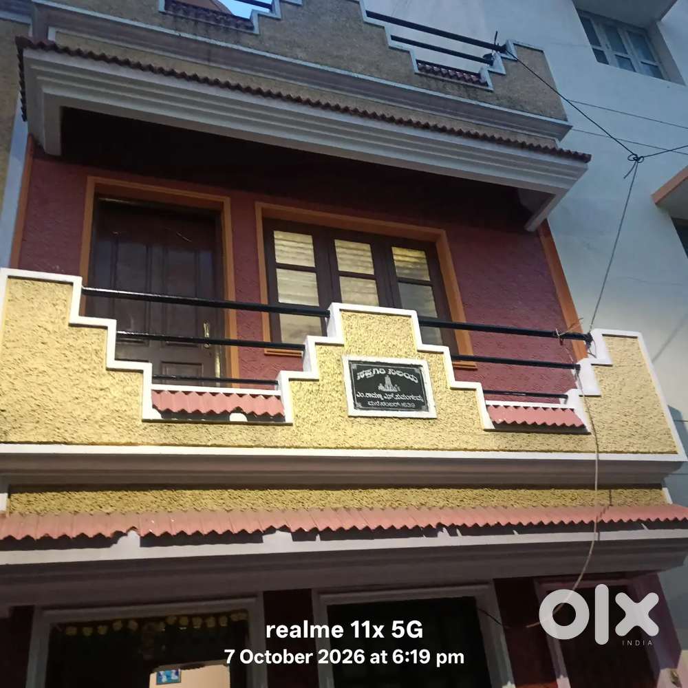 First floor house for rent