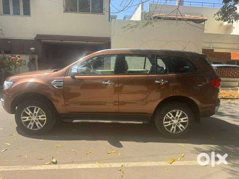 Ford Endeavour 3.2 Titanium At 4x4, 2016, Diesel