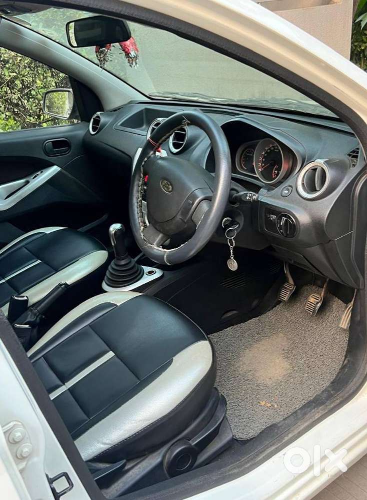 Ford Figo 1.2 Duratec Petrol Zxi, 2011, Petrol