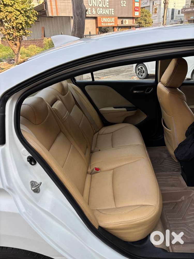 Honda City V At Exclusive, 2018