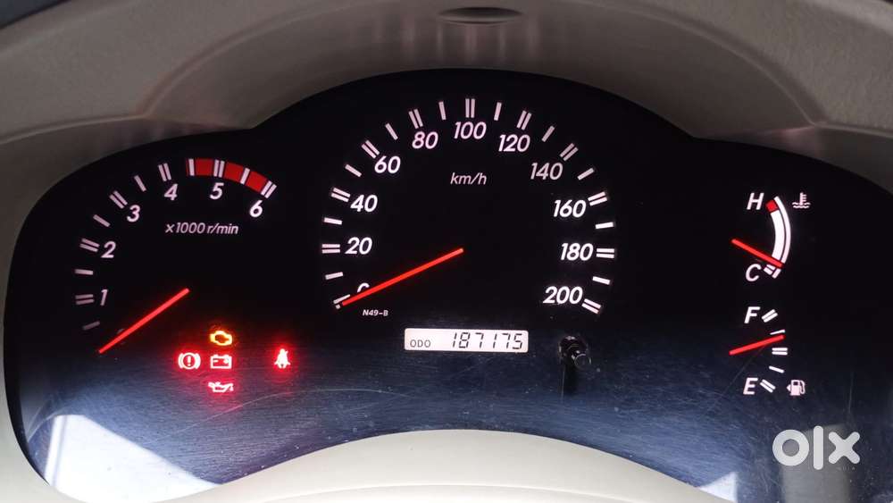 Toyota Innova 2.5 V 7 Str, 2011, Diesel