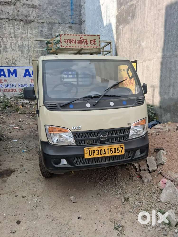 Tata Ace BS IV 2018 model (New Tyre and battery)