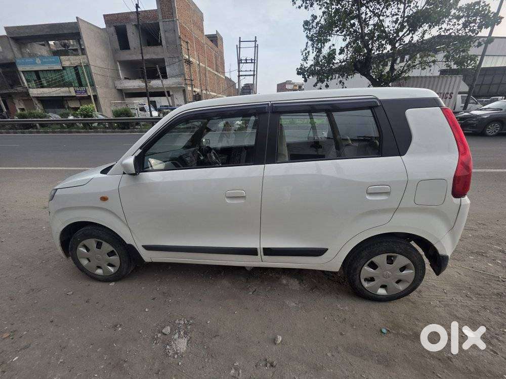 Maruti Suzuki Wagon R Zxi Mt 1.2l, 2022, Petrol
