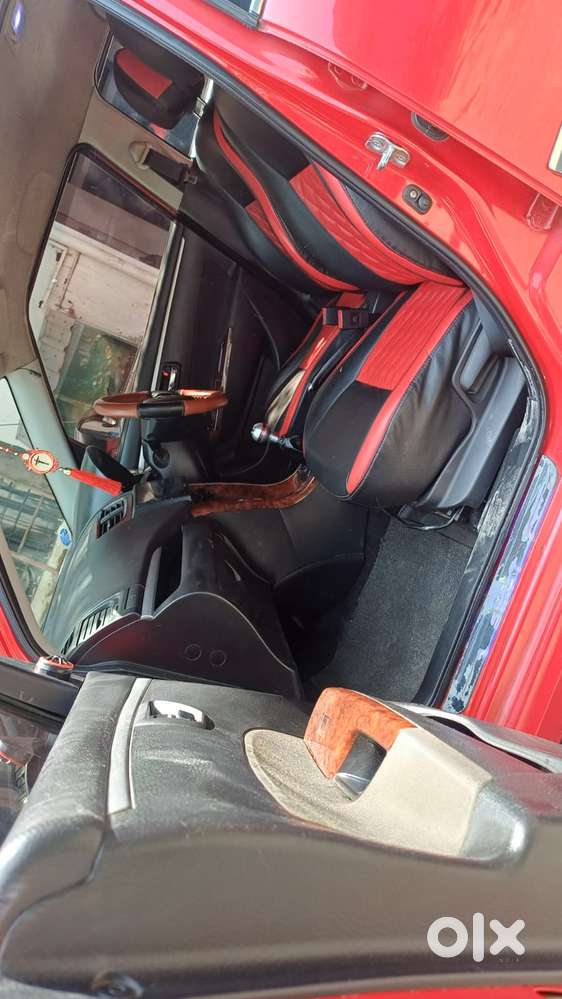 Maruti Suzuki Swift Vxi, 2014, Petrol