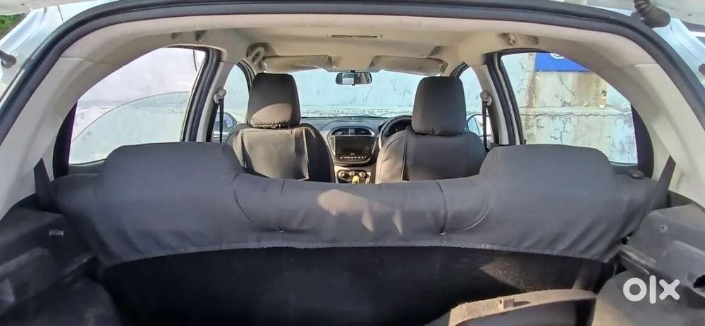 Tata Tiago Xza, 2019, Petrol