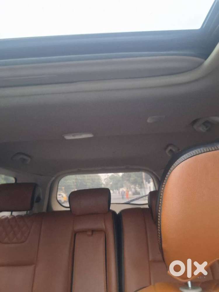 Mahindra Xuv500 At W10 Awd, 2017, Diesel
