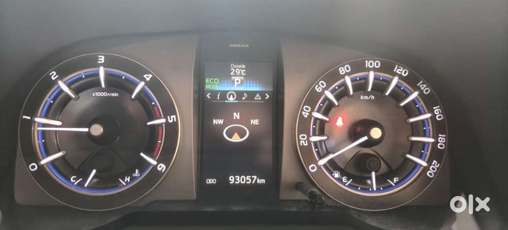 Toyota Innova Crysta 2.8 Z, 2016, Diesel