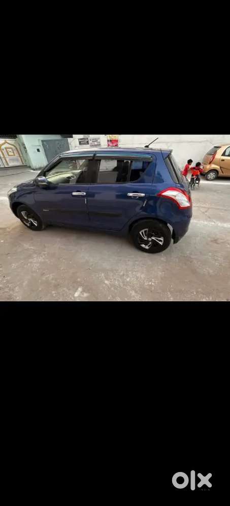 Maruti Suzuki Swift 2012 Diesel 100000 Km Driven