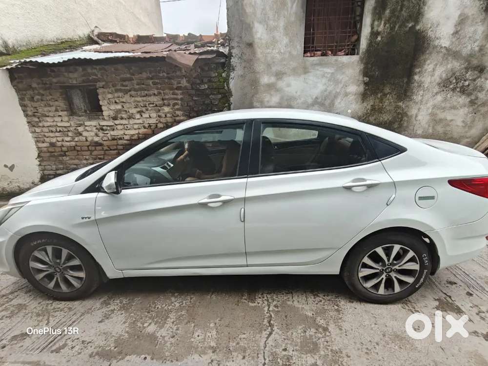 Hyundai Verna 1.6 Sx Petrol 2014