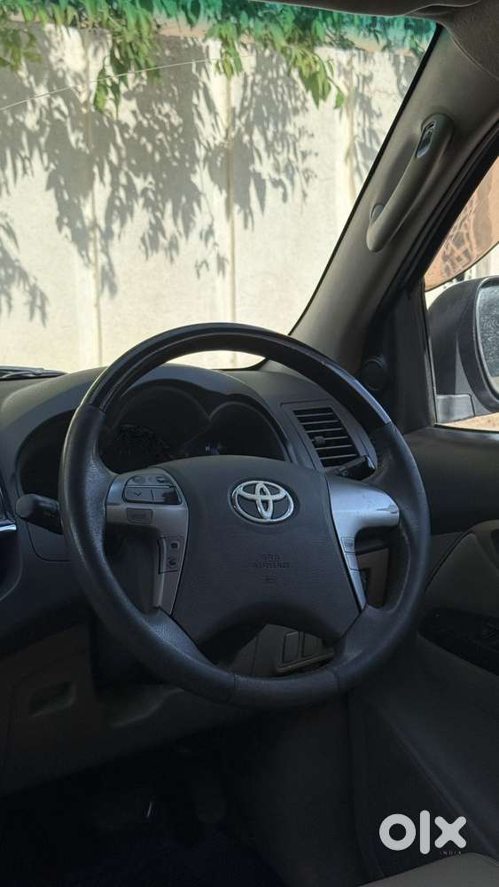 Toyota Fortuner 3.0 4x2 Automatic, 2013, Diesel
