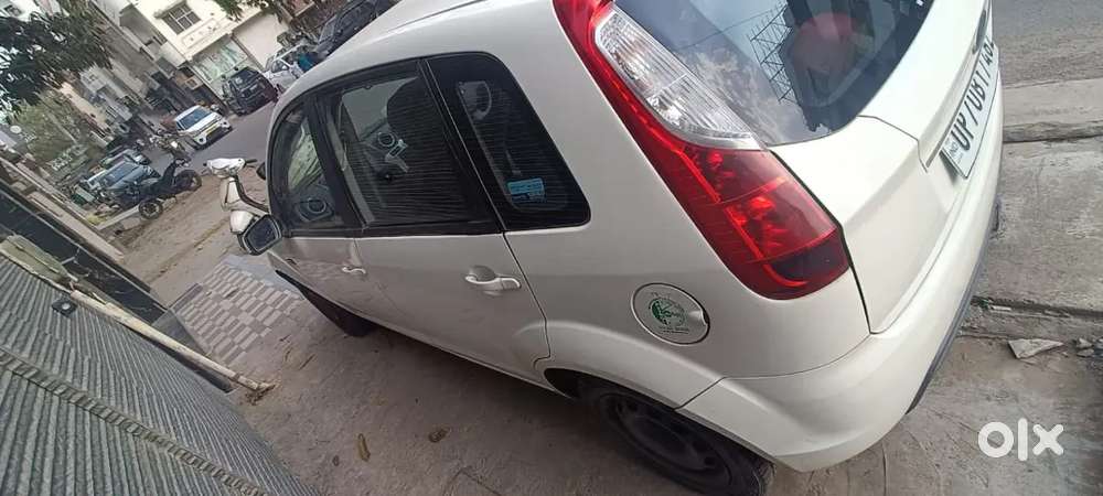 Ford Figo 2012 Petrol 50000 Km Driven