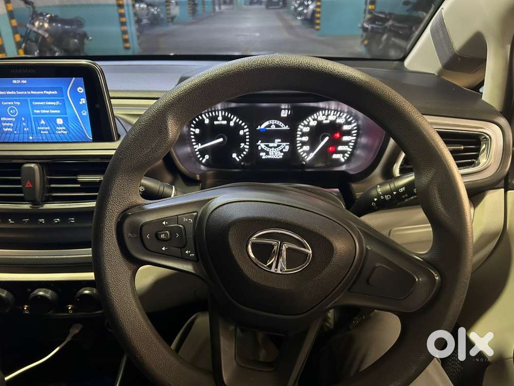 2021 Tata Altroz 1.2 Petrol Manual
