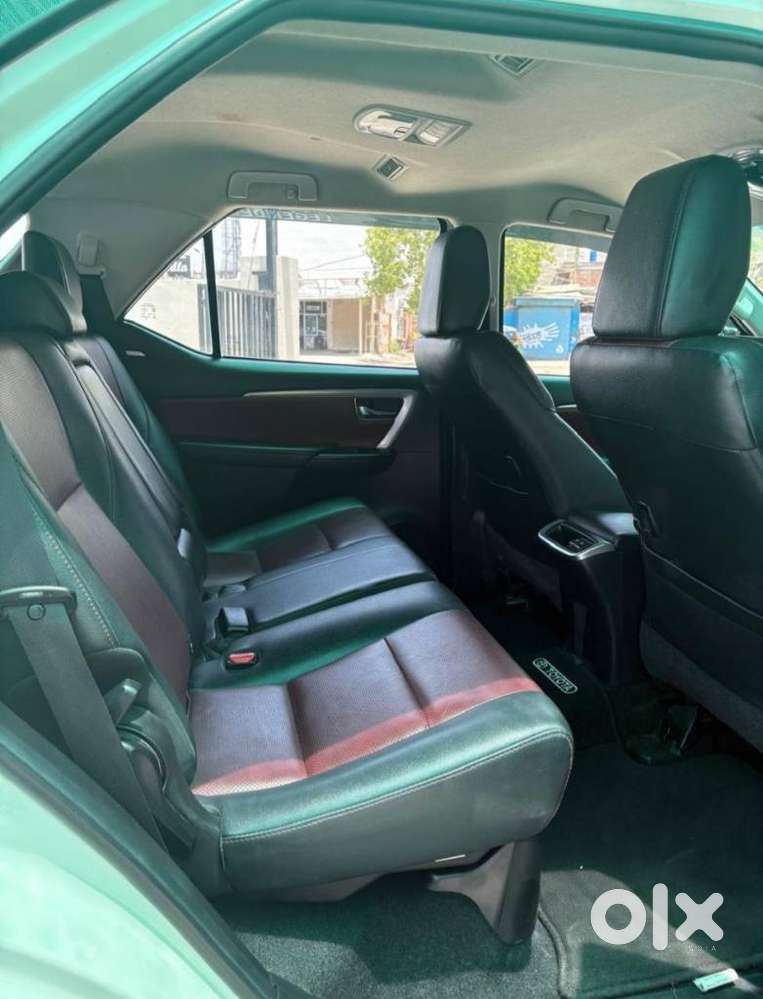 Toyota Fortuner Legender 4x4 At 2.8, 2022, Diesel