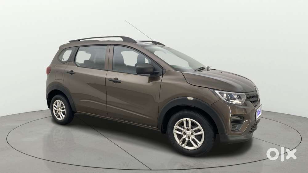 Renault Triber Rxl, 2022, Petrol