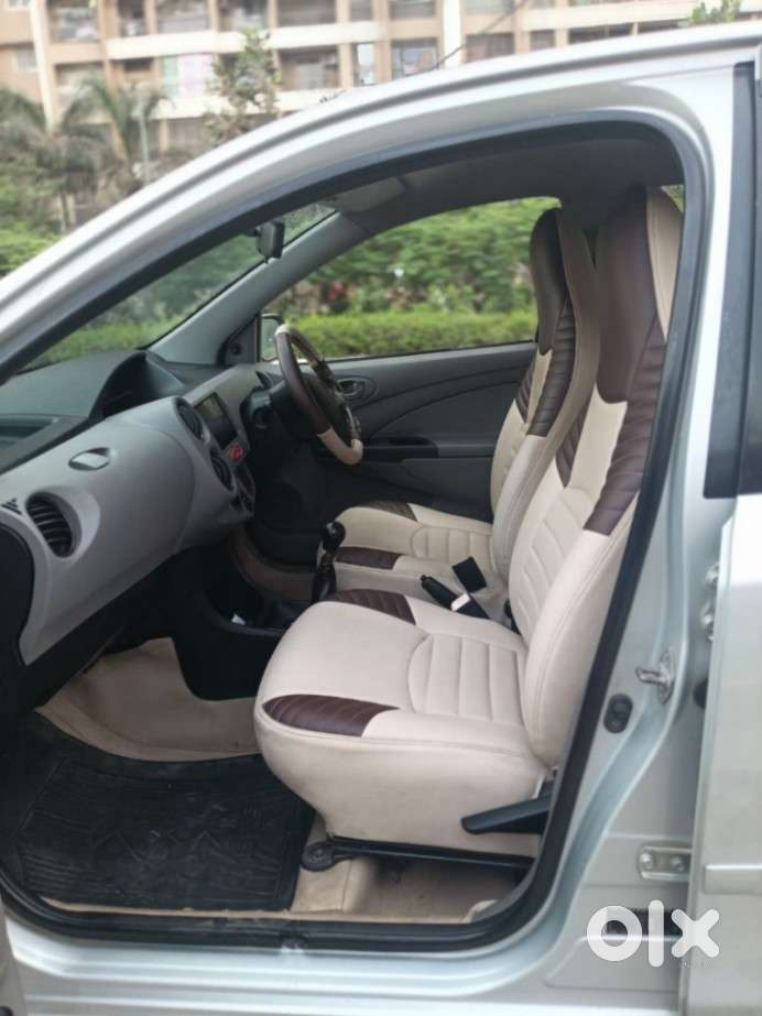 Toyota Etios 2010-2012 G, 2011, Petrol