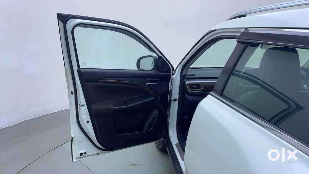Maruti Suzuki Vitara Brezza 1.5 Zxi At, 2024, Petrol