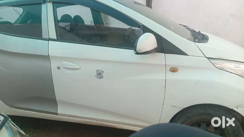 Hyundai Eon 2012 Petrol 72000 Km Driven
