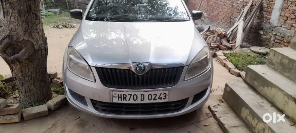Skoda Rapid 1.6 Active 2012