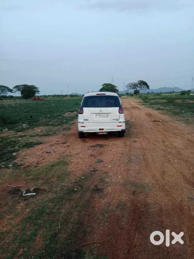 2nd Owner Maruti Ertiga 2013