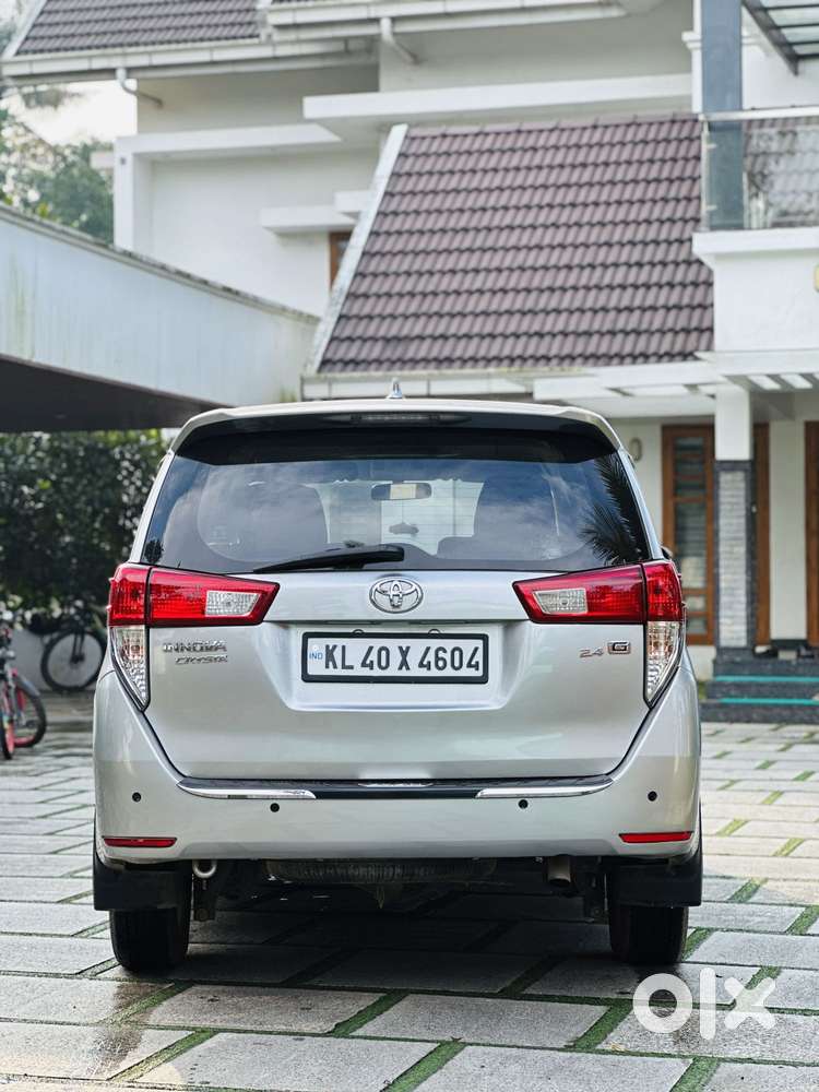 Toyota Innova Crysta 2.4 Gx Mt, 2019, Diesel