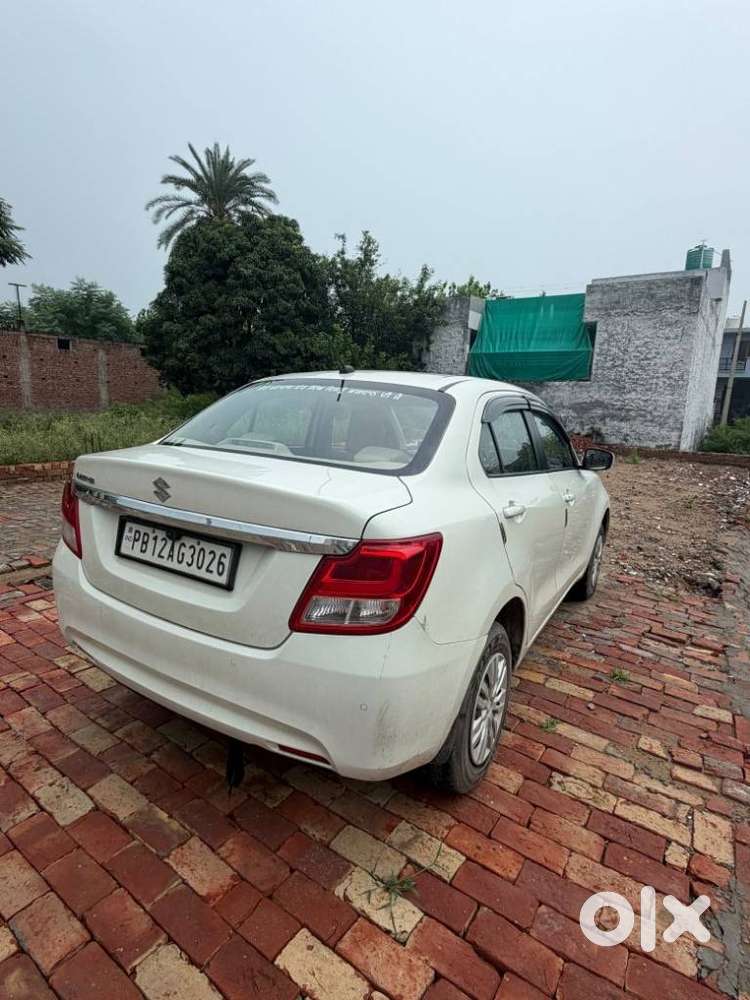Maruti Suzuki Swift Dzire 1.3 Vxi, 2020, Petrol