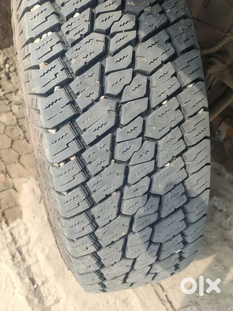 Mahindra Bolero Maxitruck Plus