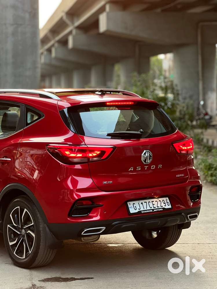 Mg Astor 1.5 Savvy Cvt S Red, 2023, Petrol