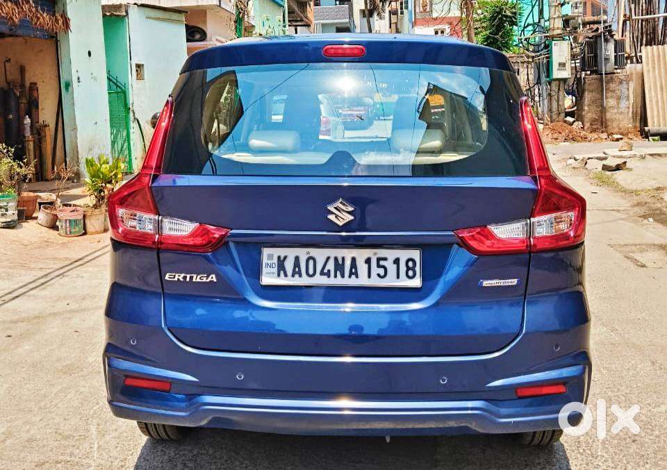 Maruti Suzuki Ertiga Vxi Shvs, 2022, Petrol