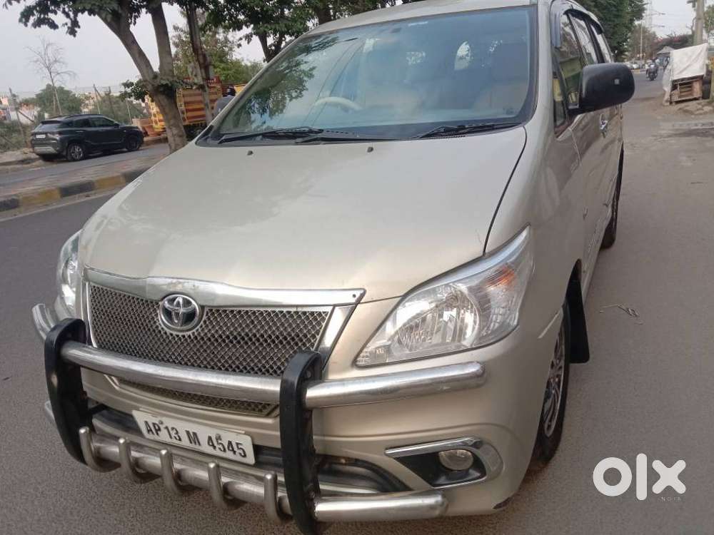 Toyota Innova 2009-2011 2.5 E 8 Str, 2007, Diesel