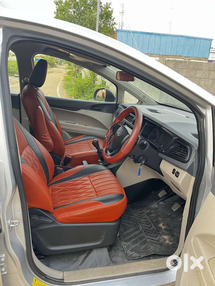 Mahindra Marazzo M2, 2023, Diesel