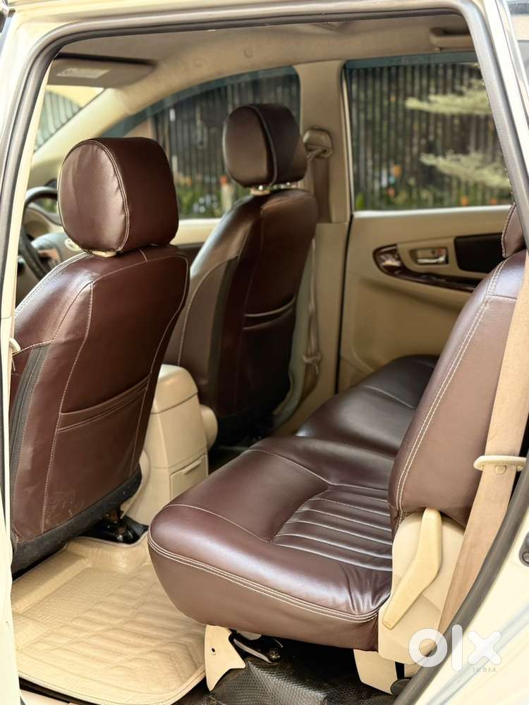 Toyota Innova 2013 Last V Diesel Good Condition