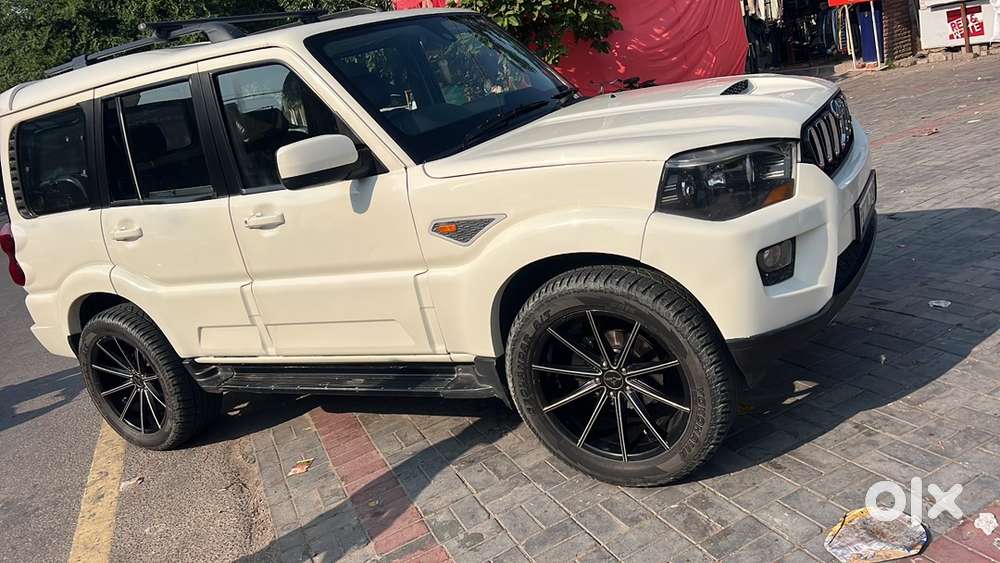 S10 Scorpio