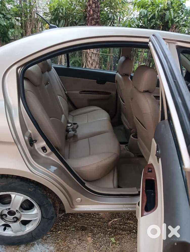 Hyundai Verna 2010 Diesel Good Condition