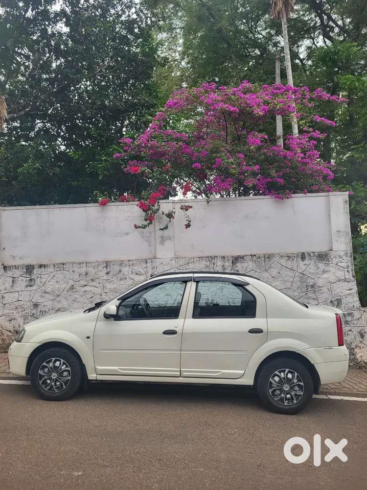 Mahindra E Verito 2011 Diesel 66000 Km Driven